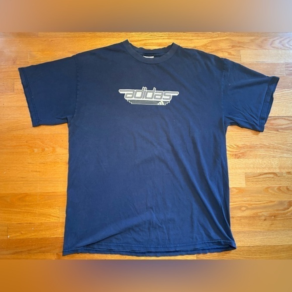 Vintage Adidas 90s/Y2K Graphic Tee Large